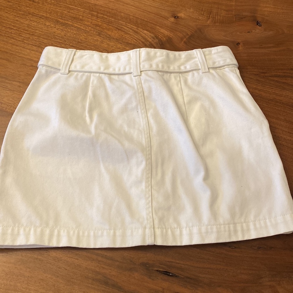 Future Collective Jenee Naylor white denim skirt.  Size 10 - Picture 6 of 7